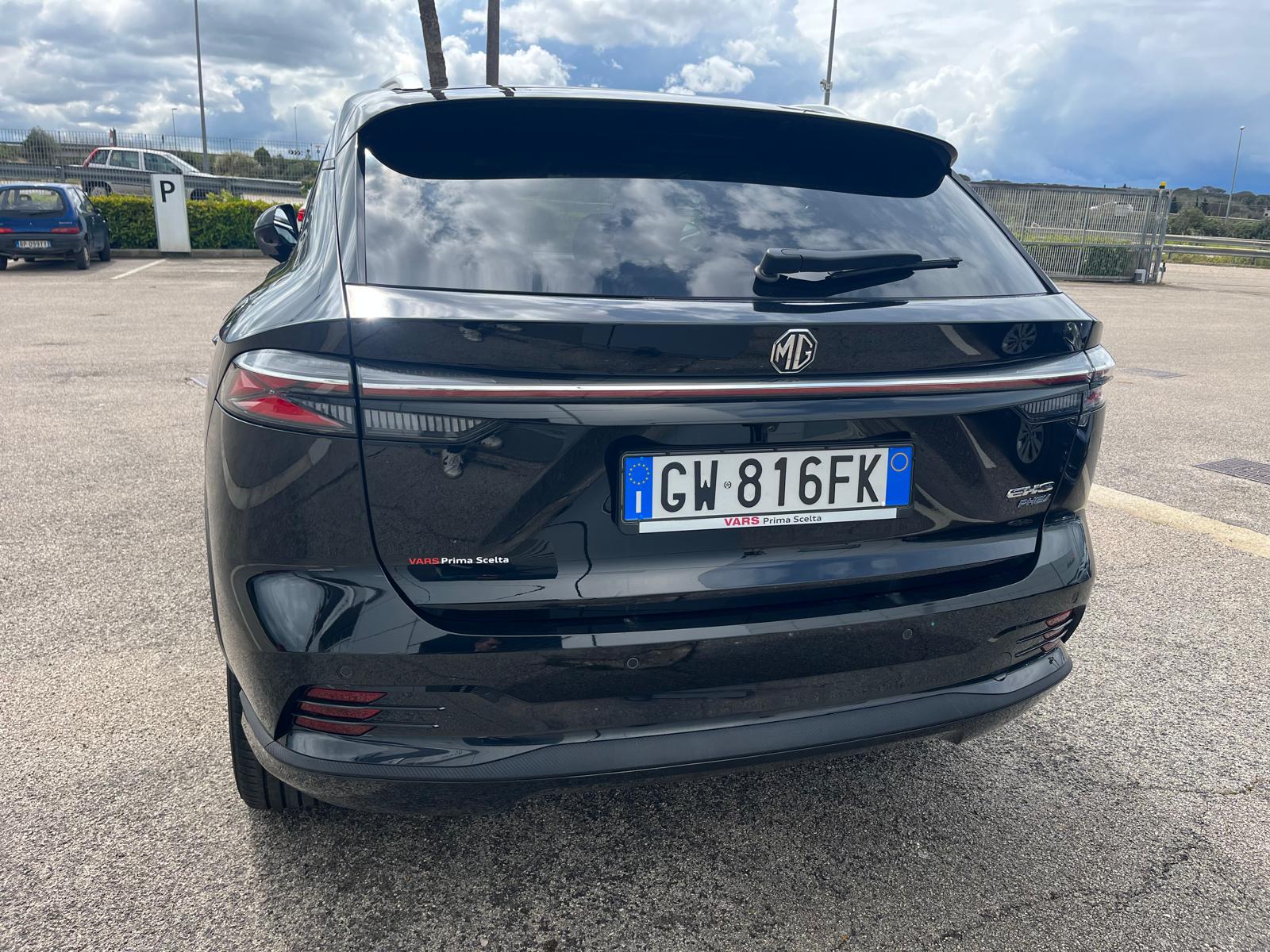 MG HS 1.5 Hybrid+ C/A Luxury