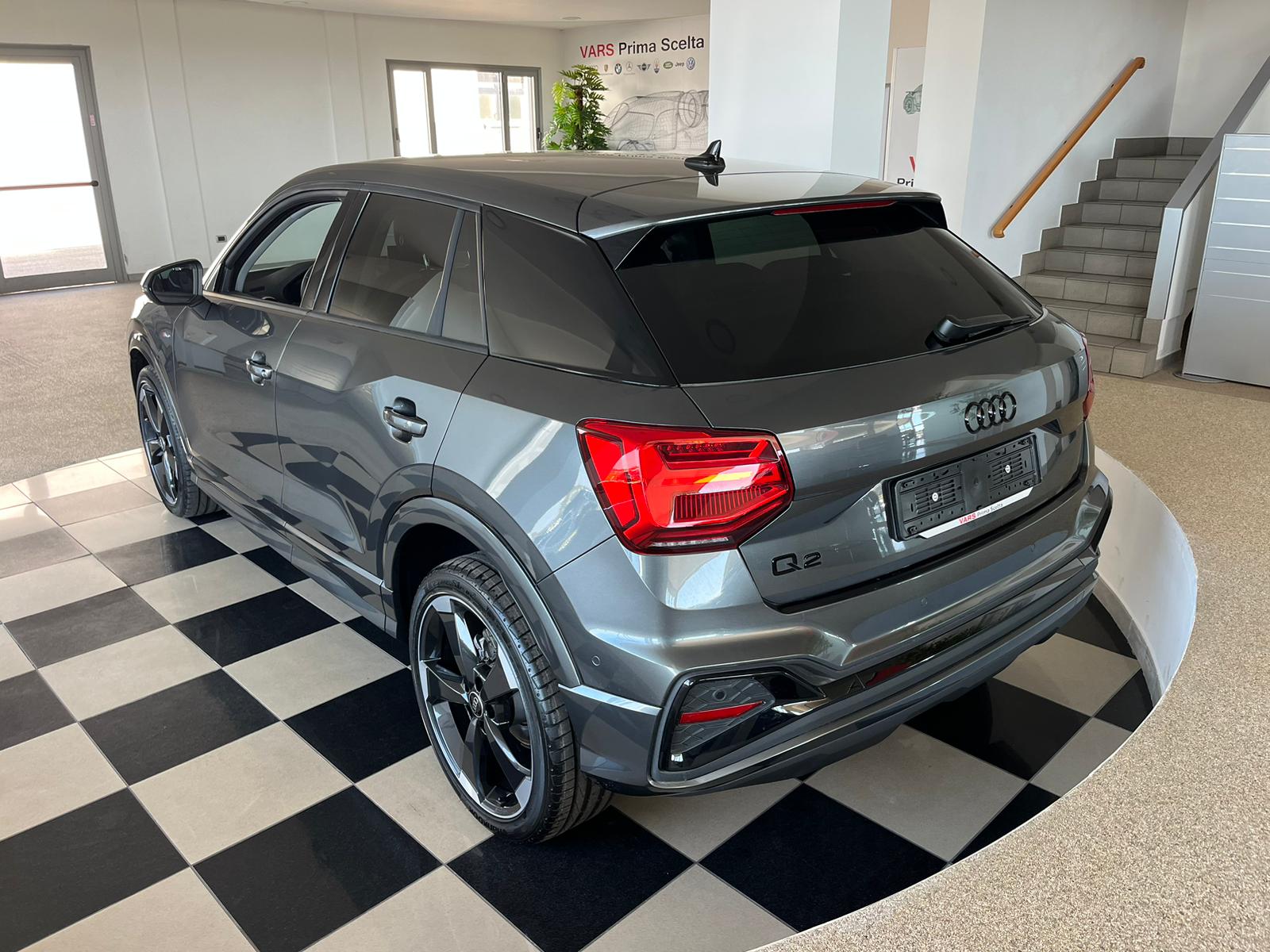 Audi Q2 Identity Black