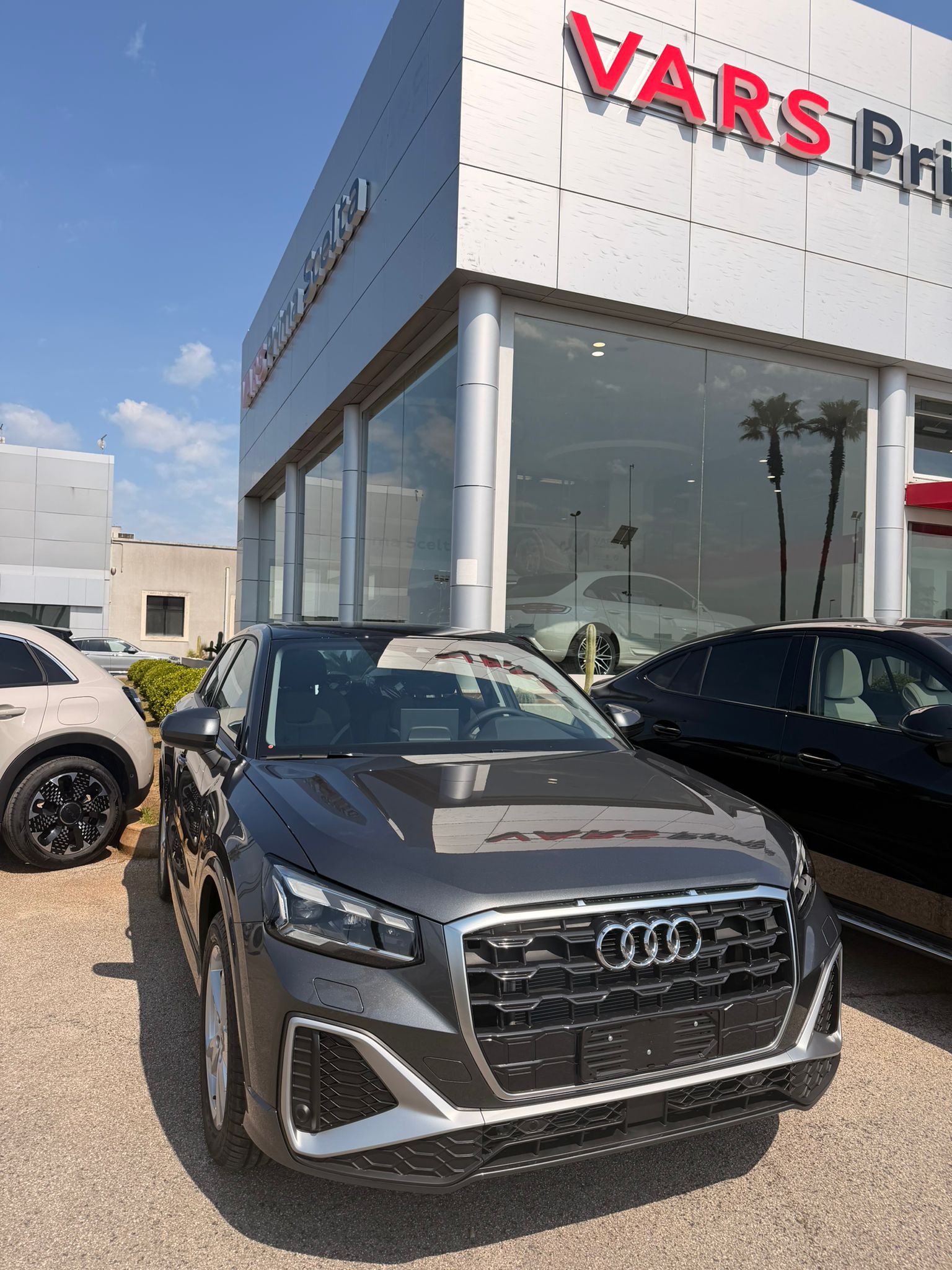 Q2 S-Line Edition S-Tronic