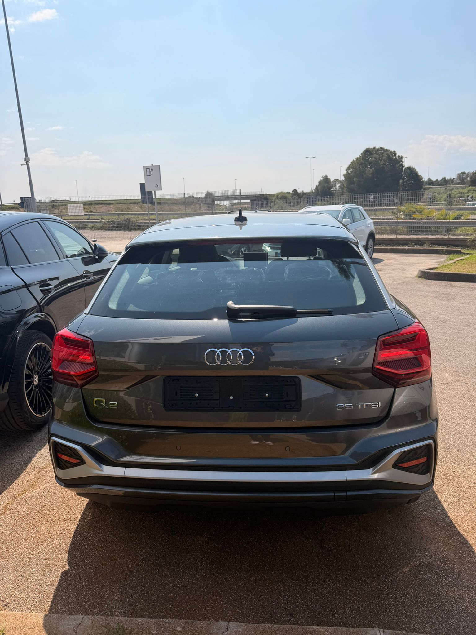Q2 S-Line Edition S-Tronic