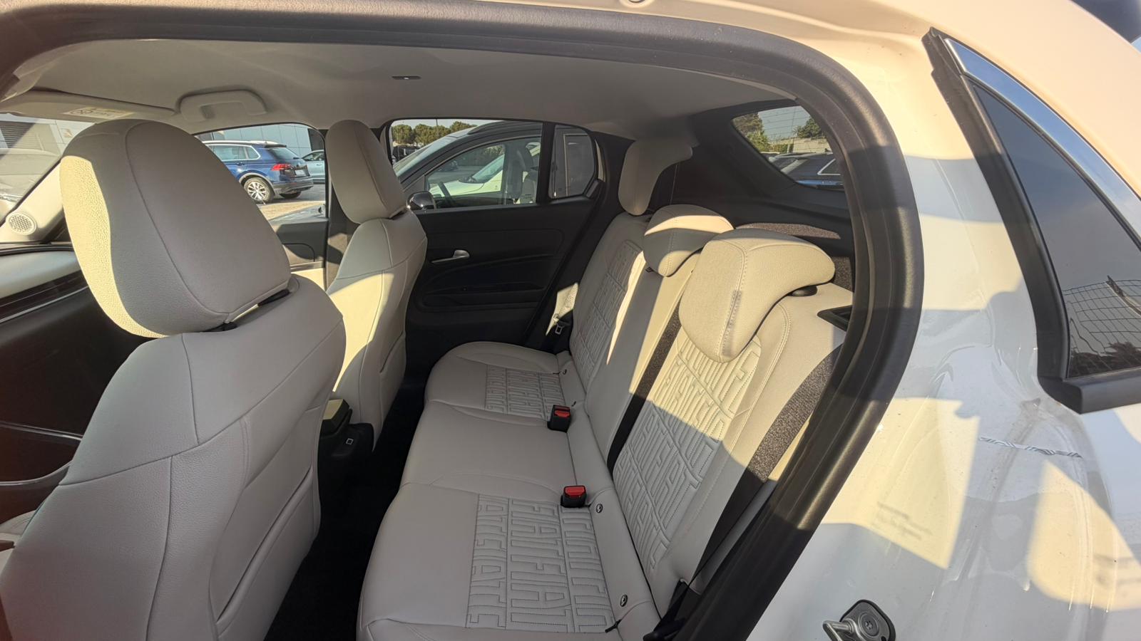 600 Hybrid 110 CV DCT MHEV La Prima C/A