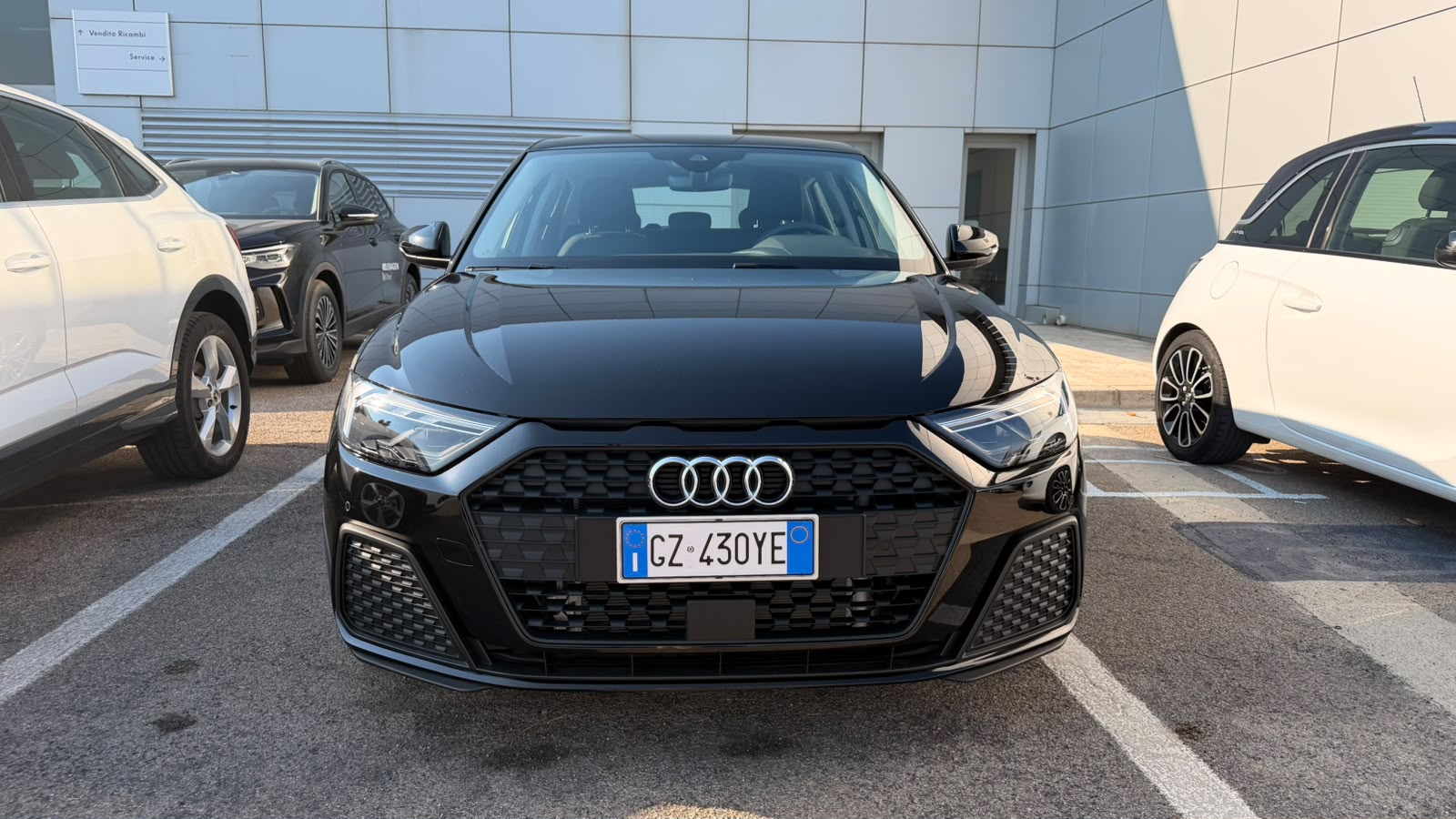 A1 Spotback 30 TFSI Identity Black