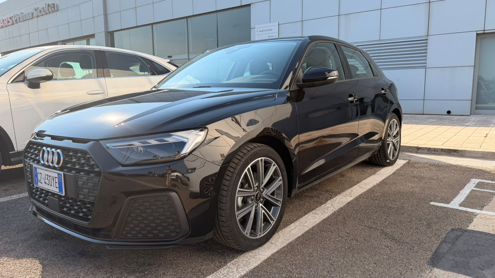 A1 Spotback 30 TFSI Identity Black