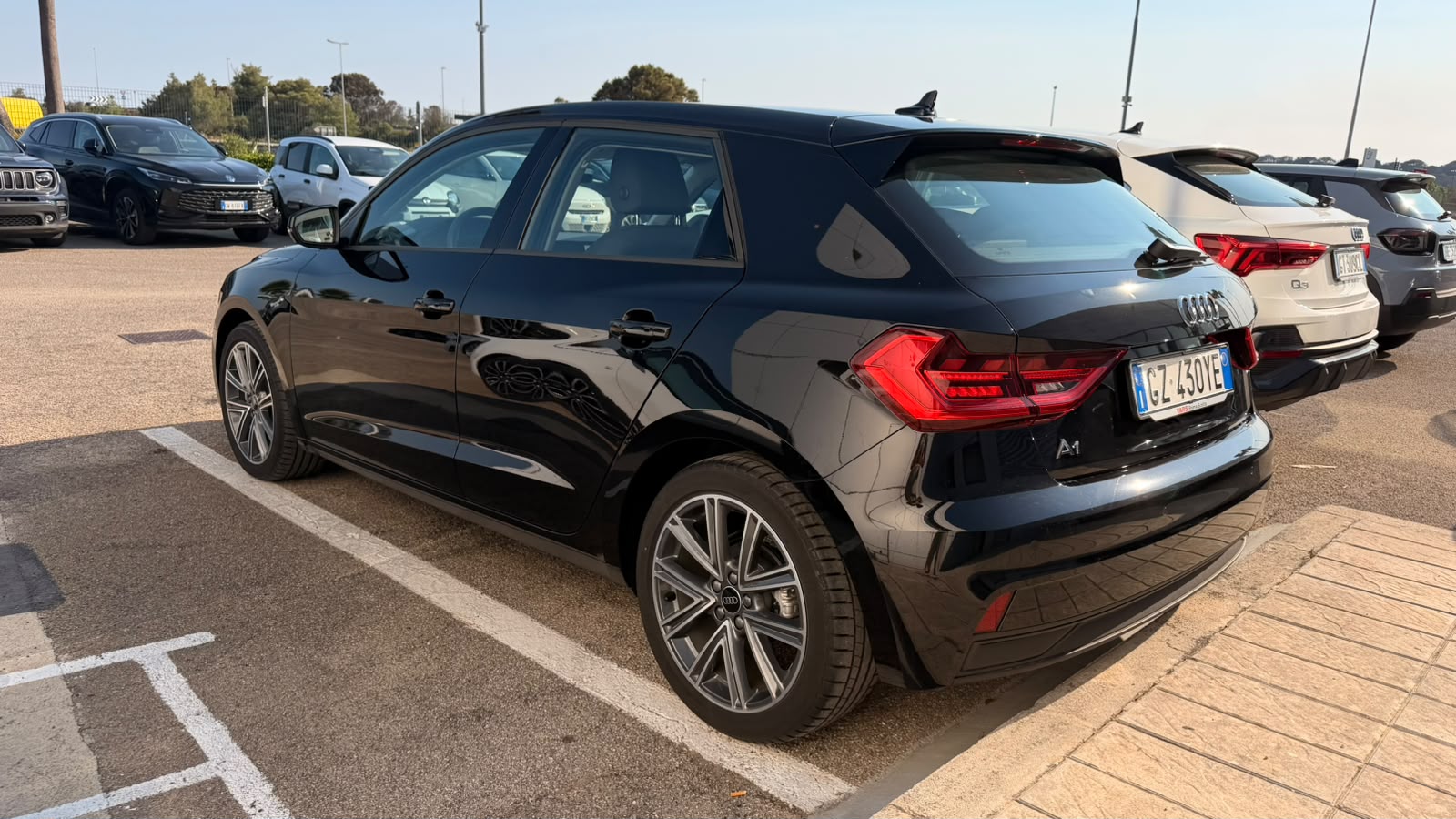 A1 Spotback 30 TFSI Identity Black