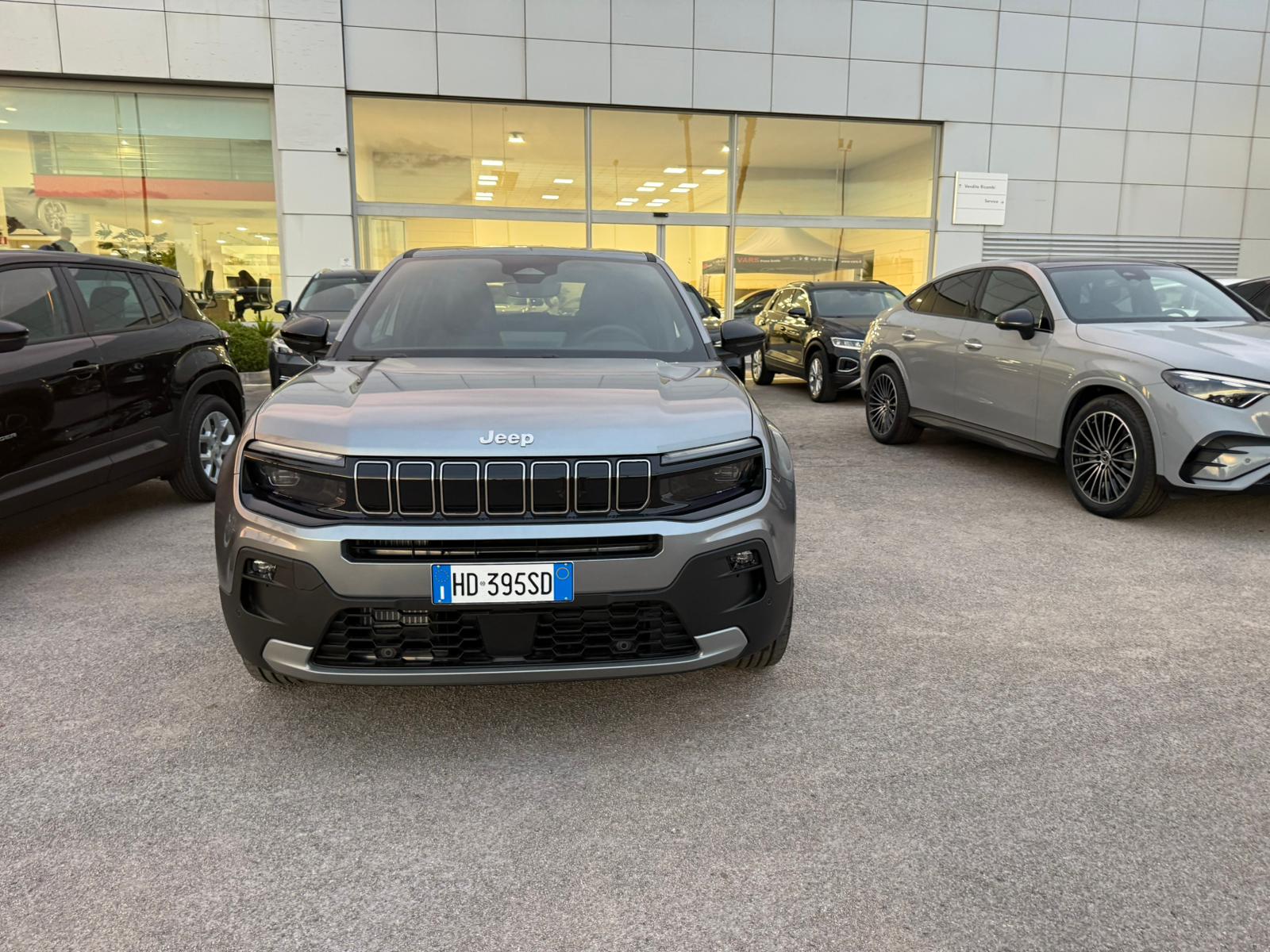 Avenger 1.2 ICE E-Hybrid Summit 110CV