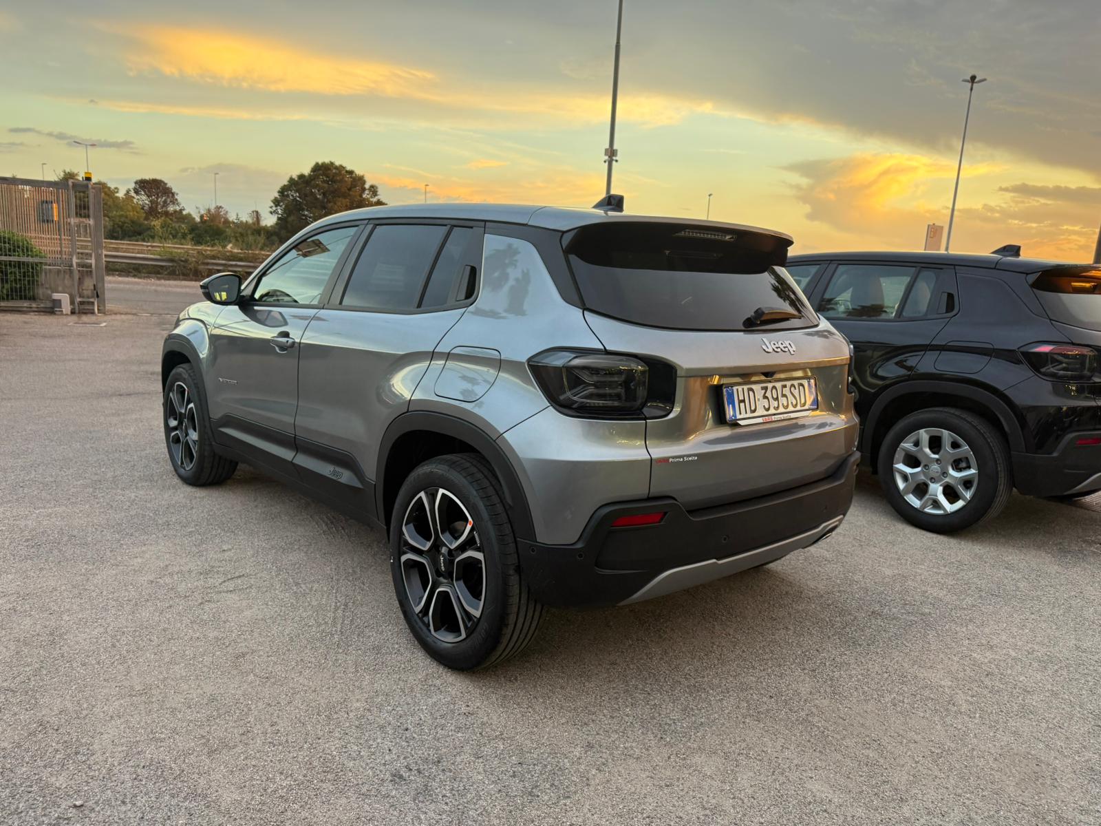 Avenger 1.2 ICE E-Hybrid Summit 110CV